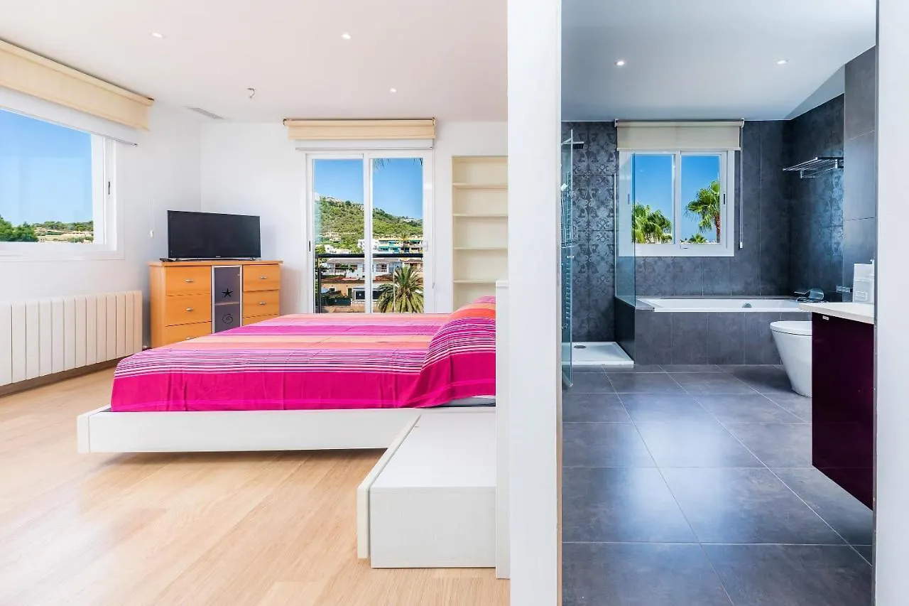 Atico Las Palmeras Cala Millor  Apartment